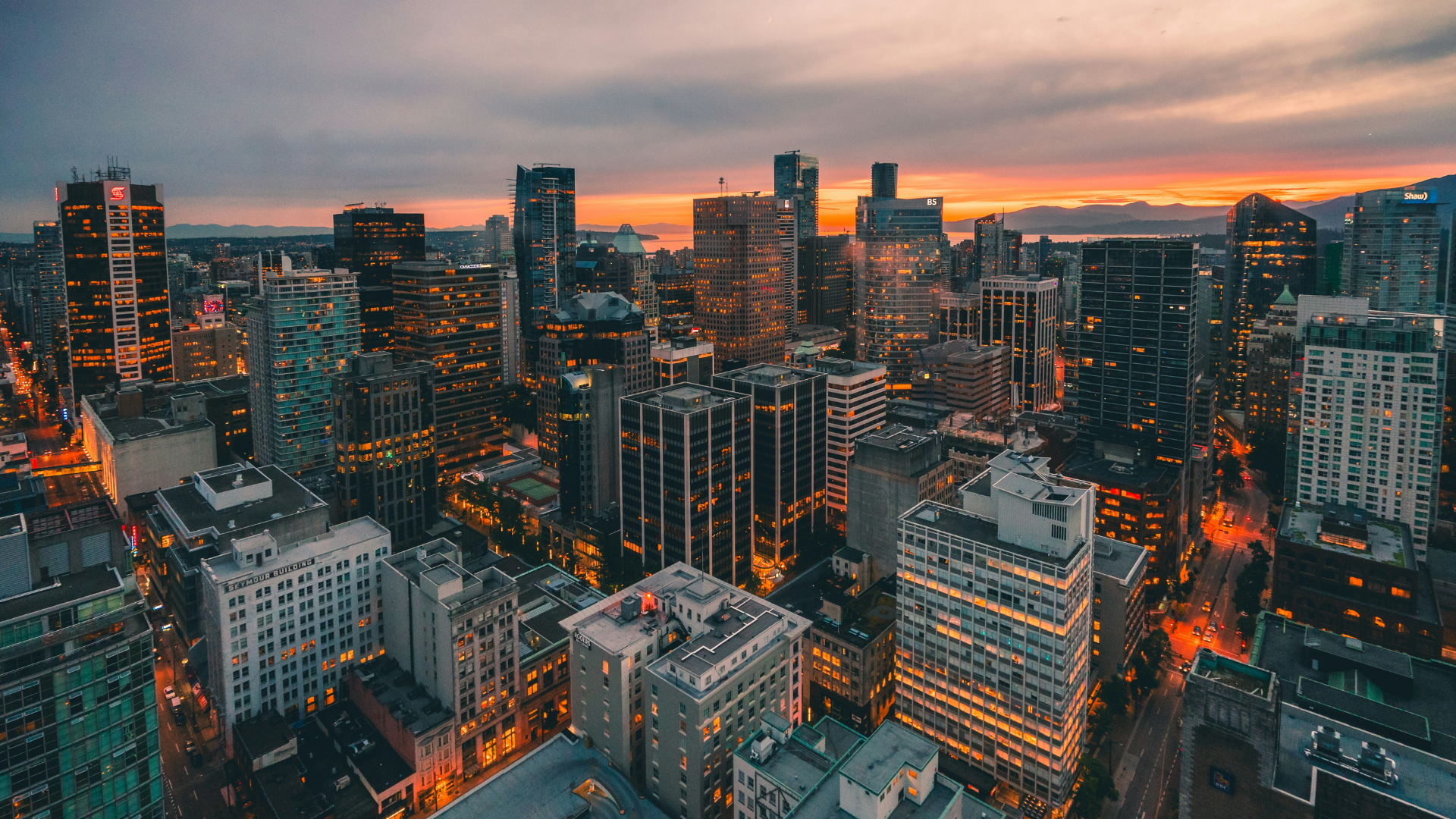 Services — Canadian landscape